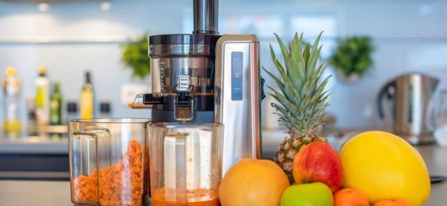 How to use a juicer